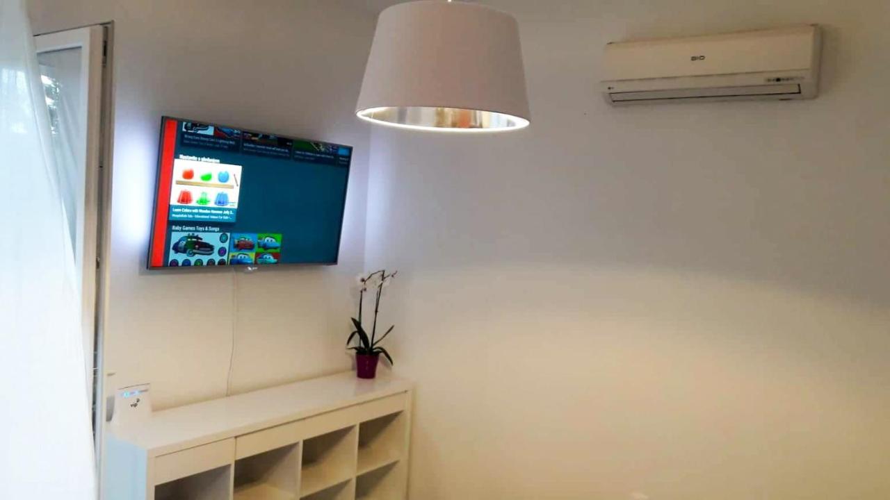 Apartman Ivana พอดโกรา ภายนอก รูปภาพ